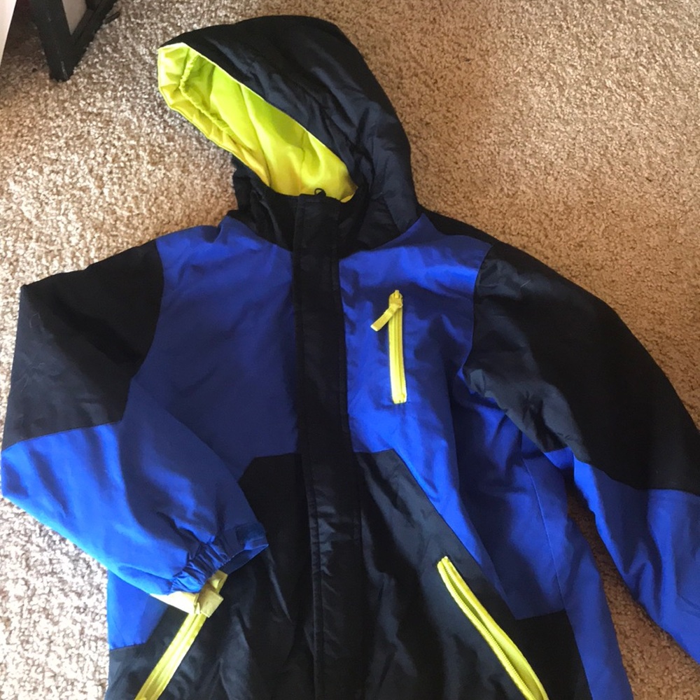 Boys cold weather/windbreaker jacket